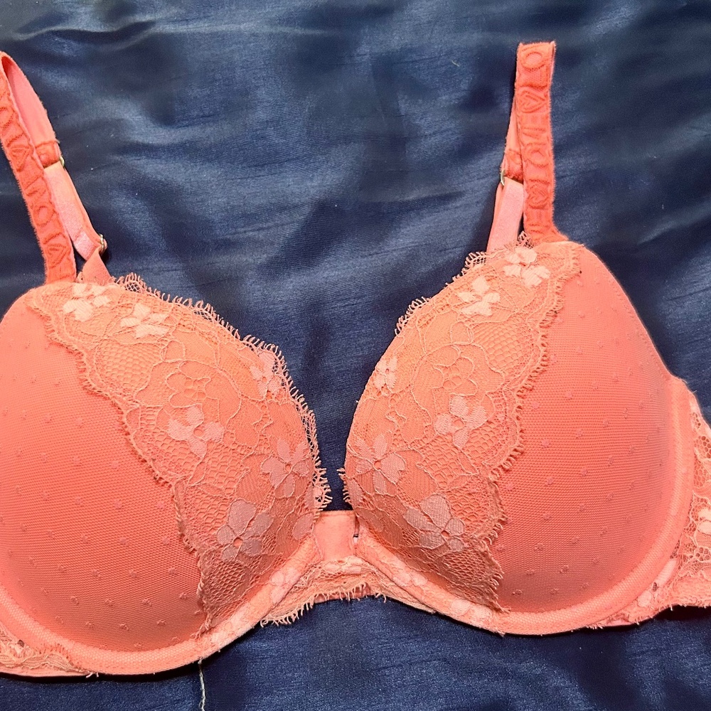 Victorias Secret Bra Dream Angel Pushup 36C